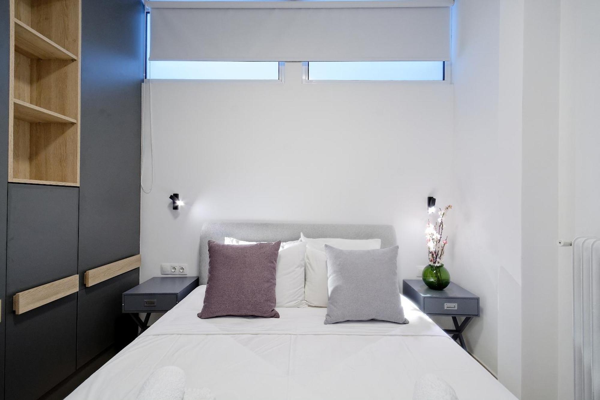 Elegant Big Apartment In Athens Center With Balcony Exterior photo